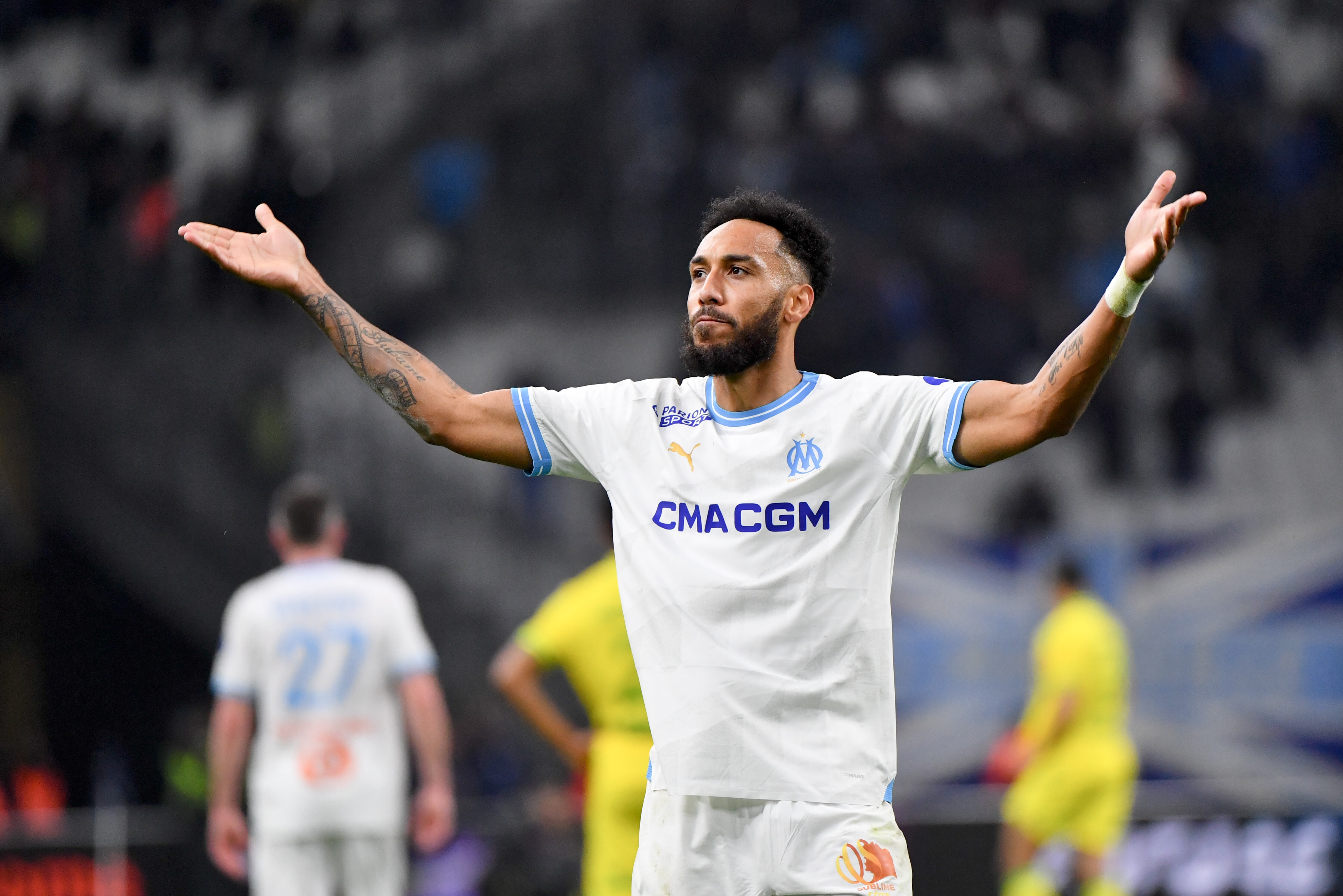 11場(chǎng)比賽10球3助，奧巴梅揚(yáng)是本賽季歐戰(zhàn)直接參與進(jìn)球最多的球員